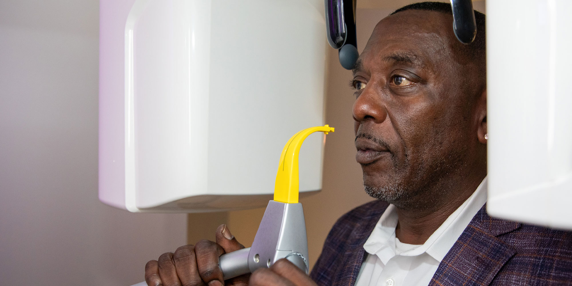 cbct scaned dental cracked tooth